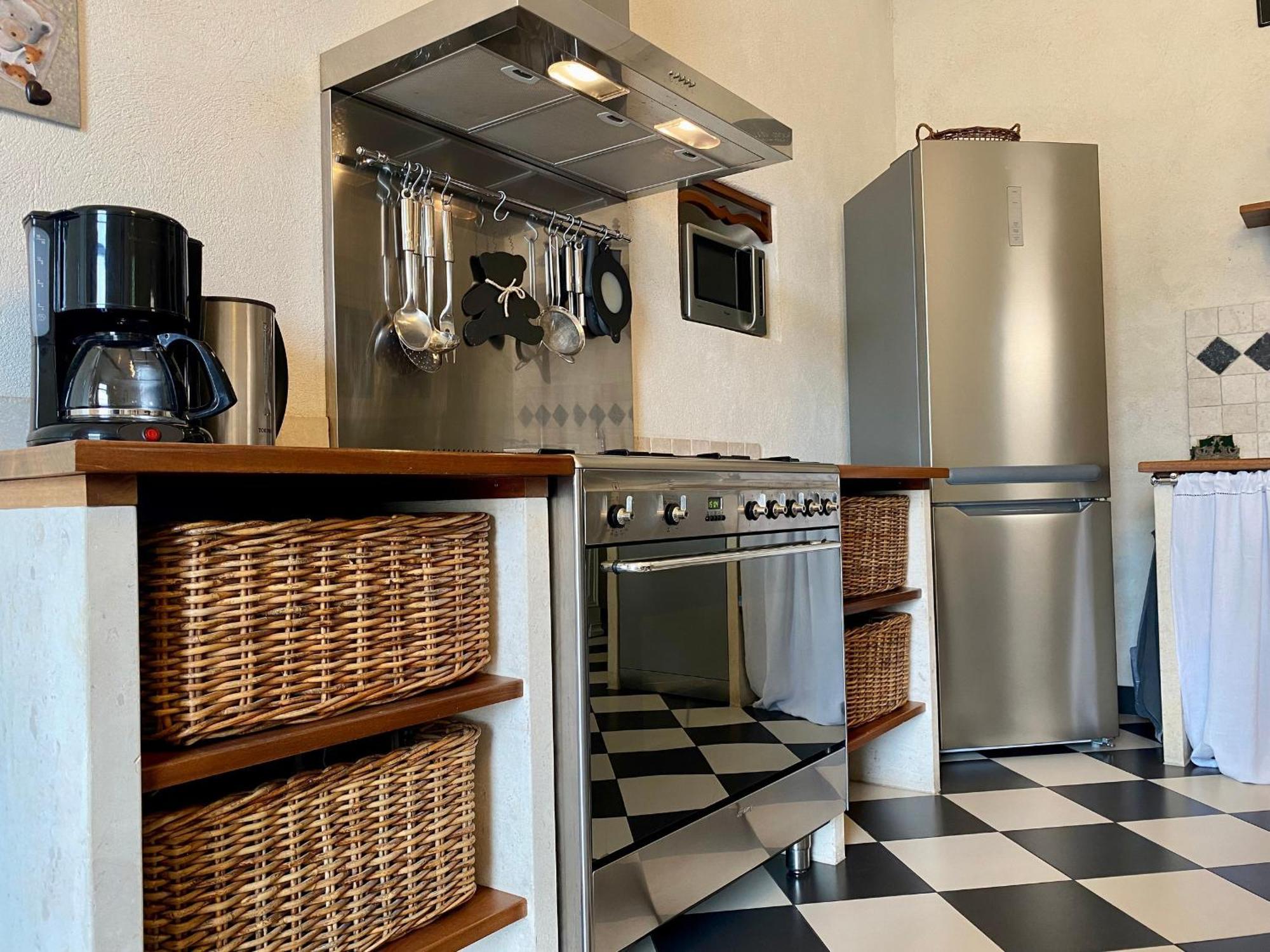 Gite De Charme Avec Piscine Chauffee Et Wifi - 2 Chambres - Fr-1-306-803 Chateauthebaud Exterior foto